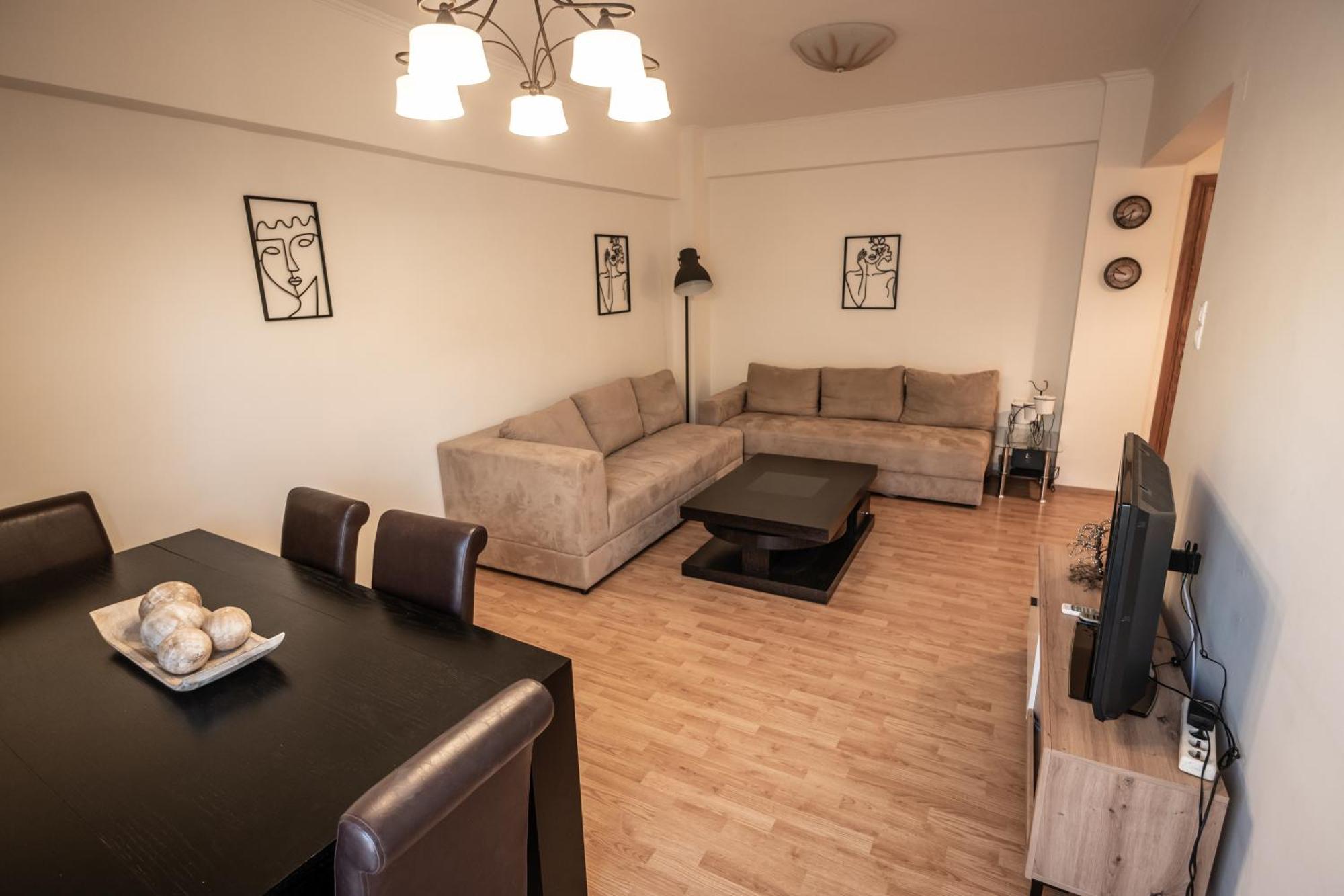 Apartament Central Escape Kalamata Zewnętrze zdjęcie